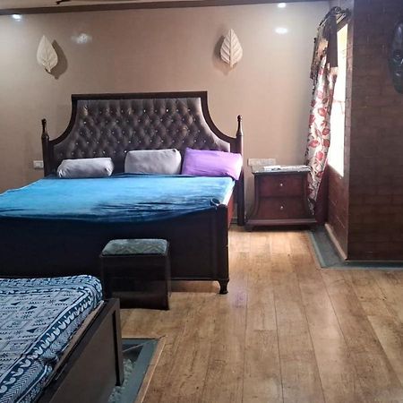 Tvh Park Rozalia Hostel Chennai Ngoại thất bức ảnh